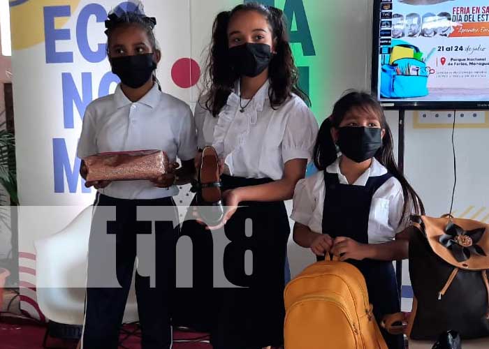 Emprendedores de Nicaragua preparan feria en saludo a estudiantes 