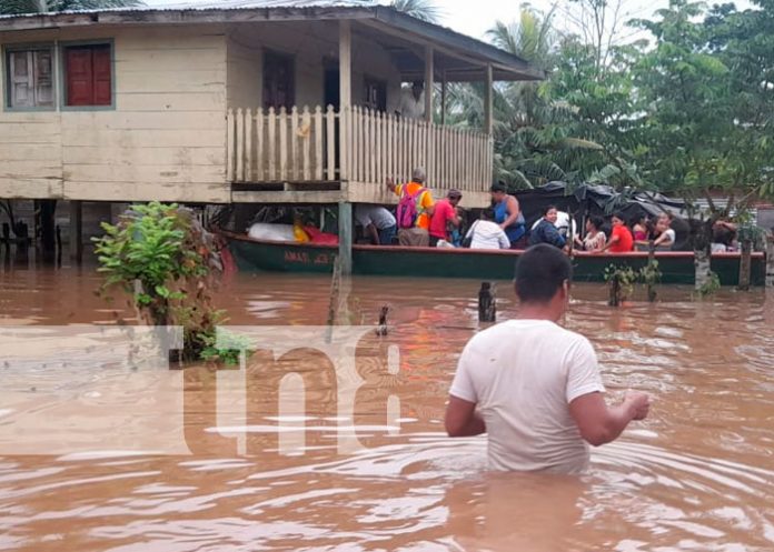 Autoridades atienden afectaciones por precipitaciones en El Rama