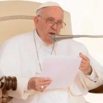 Esperan que el Papa pida perdón por décadas de abusos a niños indígenas
