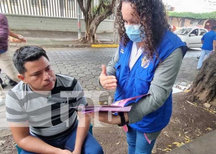 Recorrido por Managua para presentar cartilla de prevención de femicidios