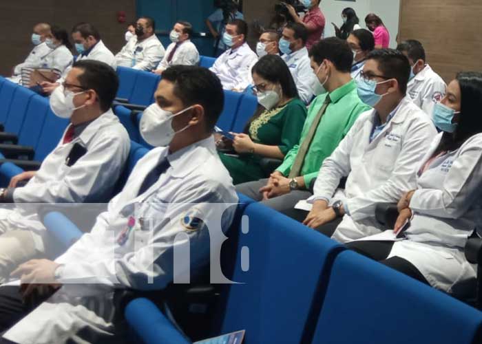 Jornada científica sobre cirugías de laparoscopia en Nicaragua