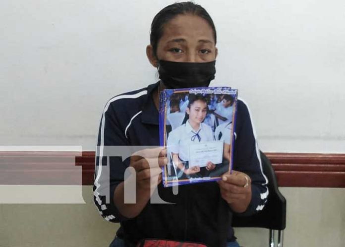 Imagen de jovencita desaparecida en Managua