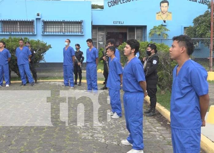 Captura de sujetos por presuntamente cometer delitos en Estelí