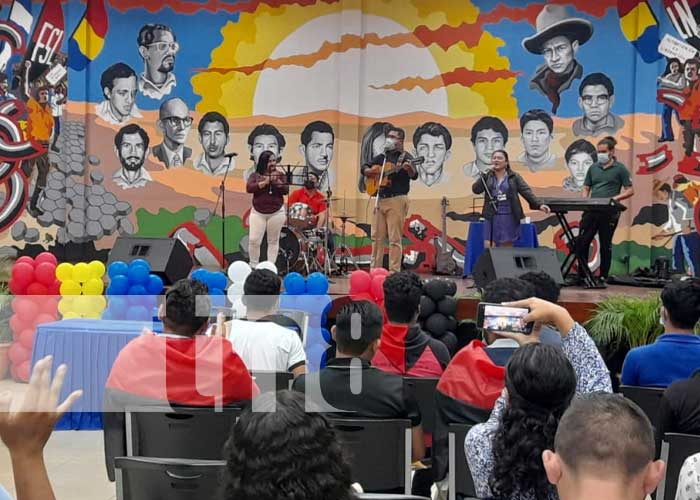 Festival cultural en la UNAN-Managua por el 43/19