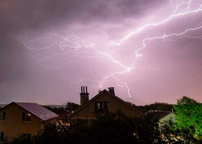 20 muertos tras impacto de rayos durante tormentas eléctricas en la India
