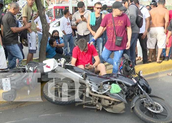 Accidente de tránsito deja a personas con lesiones en Managua