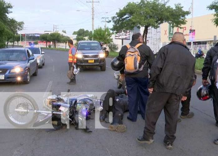 Accidente de tránsito deja a personas con lesiones en Managua