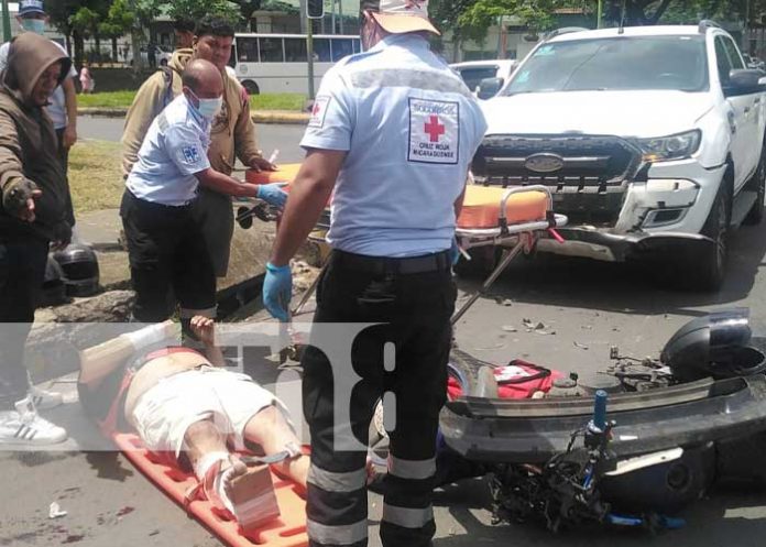 Accidente de tránsito en sector del Paso a Desnivel de Portezuelo, Managua