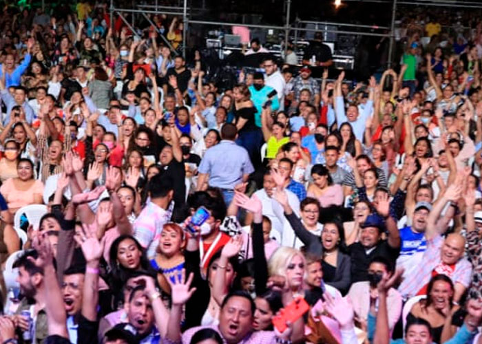 Todo un éxito el concierto de Marisela "La Dama de Hierro" en Nicaragua