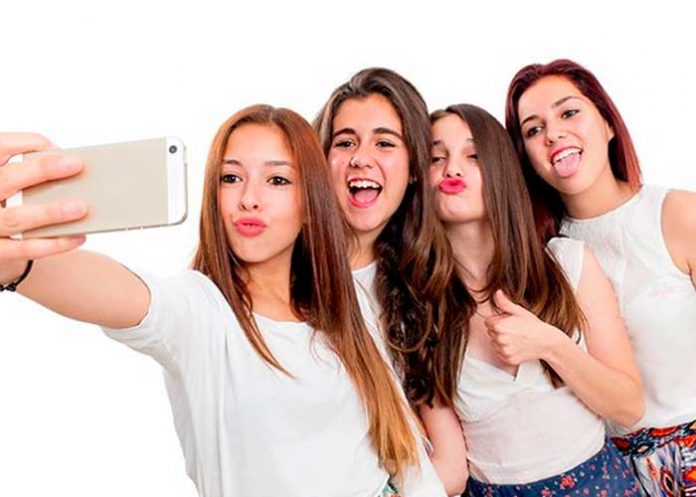 ¡Cuidado con la selfies! Revelan que es síntoma de un trastorno psicológico