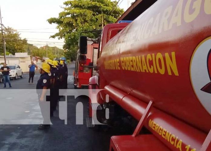 Salen camiones de bomberos hacia San Dionisio, Matagalpa