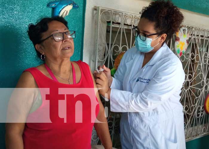 Jornada de vacunación en Managua