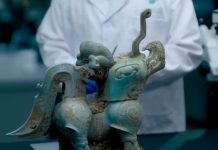 ¡increíble! Encuentran en China estatuas de bestias "celestiales"