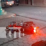 Motociclista se salva de ser arrollado por camioneta en Juigalpa (VIDEO)