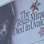 Misteriosos carteles en EEUU piden que "no te mudes a Texas"