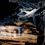 Bomberos controlan incendio en una vivienda de Granada