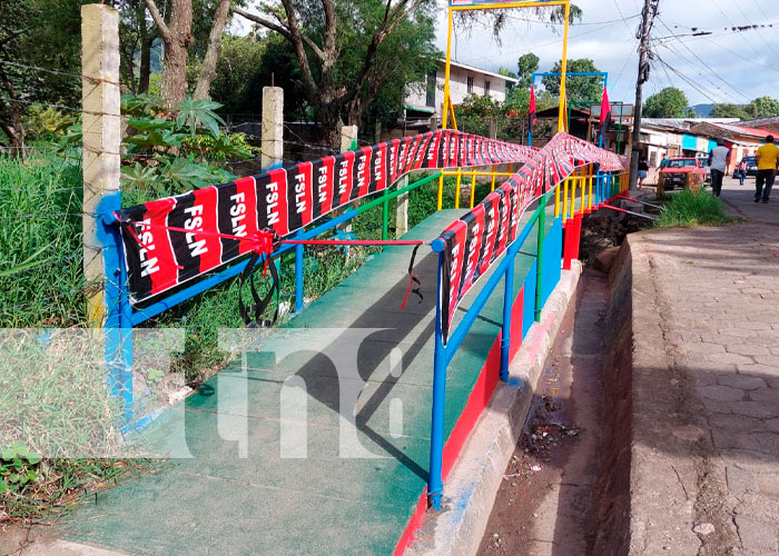 Inauguran puente peatonal en barrio San Antonio en Jinotega