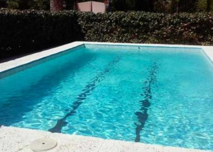 Pareja de millonarios son encontrados ahogados en su piscina en Francia