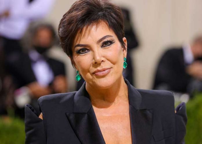 Kris Jenner se muestra sin maquillaje y cautiva a seguidores