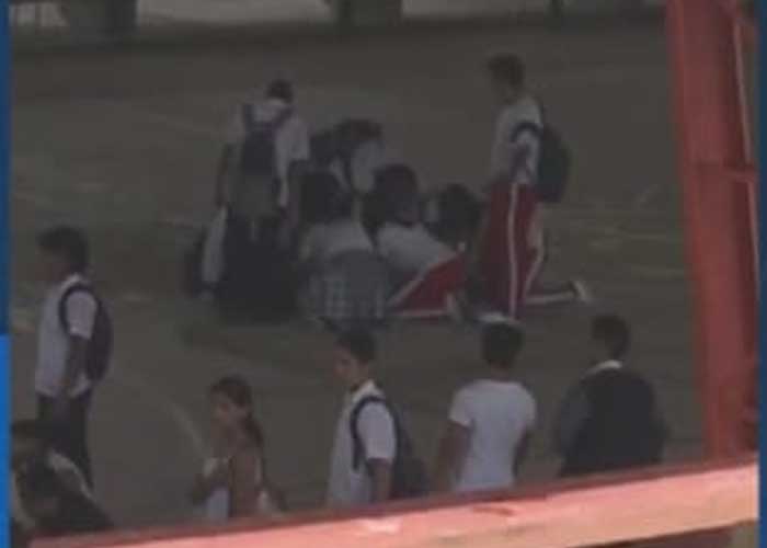 ¡Terror en Colombia! Niña realiza ritual satánico en un colegio (VIDEO)