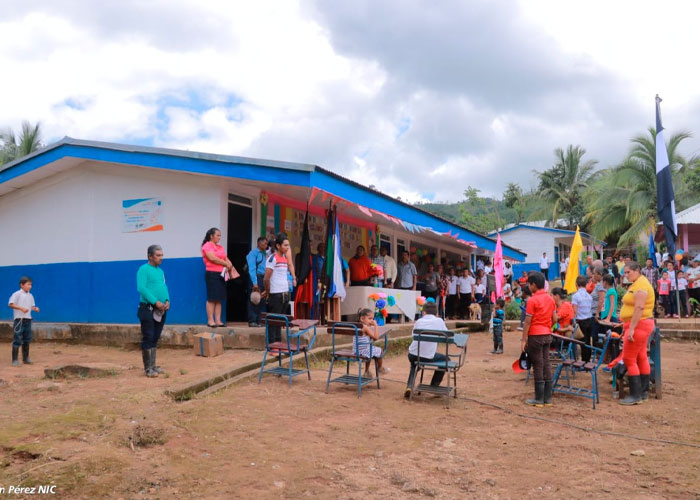 Remodelan escuela Asunción en la comunidad de Madriguera, Siuna