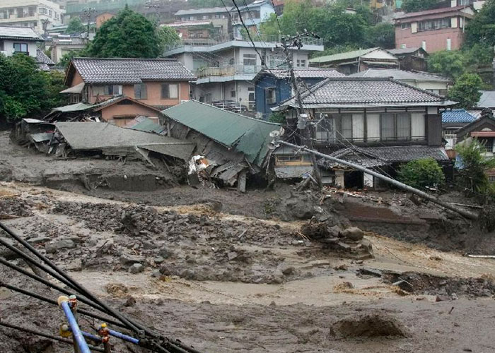 Japón urge evacuación de 200 mil personas debido a fuertes lluvias.
