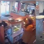 Mujer enfrenta con un trapo a ladrón en su panadería