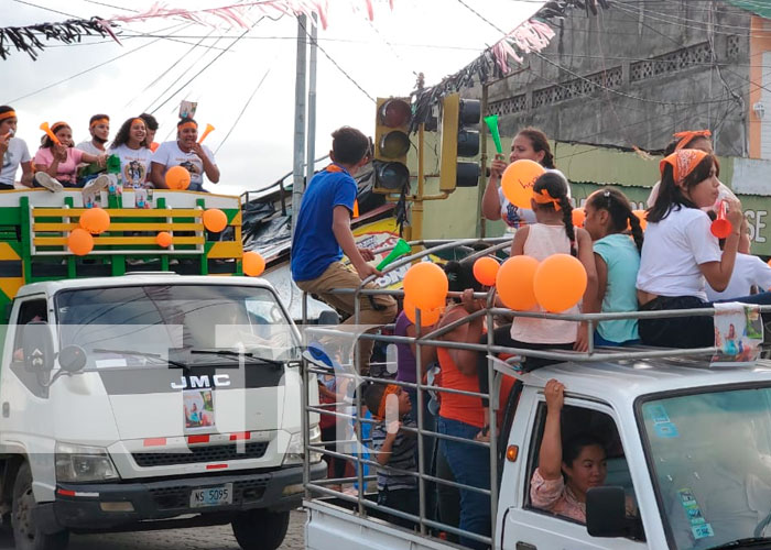 En Juigalpa se realizó una alegre caravana en apertura a las Ferias Prodesa