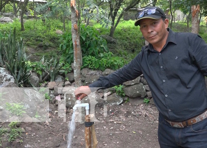 Familias de las zonas rurales en Estelí gozan del agua potable