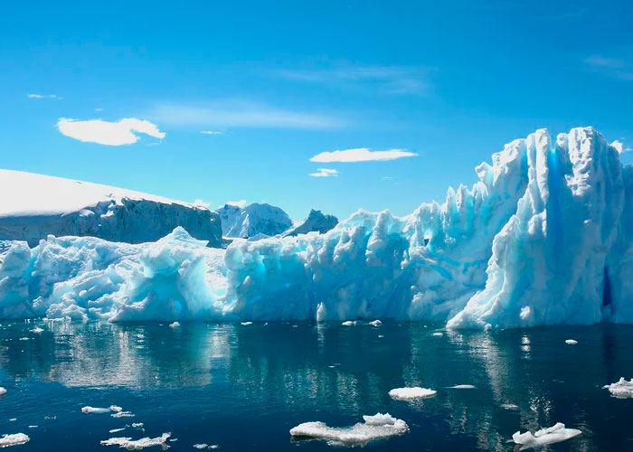 Antártida en peligro: Científicos alertan pérdida masiva de hielo en la zona