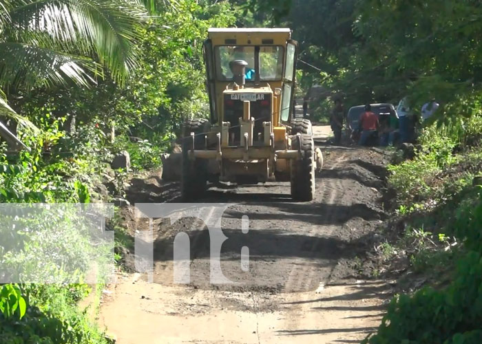 Rehabilitan camino de todo tiempo en la Isla de Ometepe