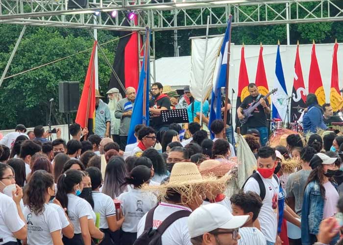 Caminata por aniversario de la Cruzada Nacional de Alfabetización en Managua