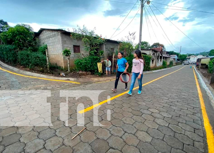 Inauguran 200 metros lineales de adoquinado en Jinotega