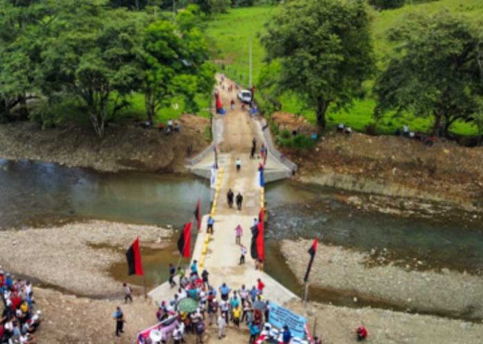Inauguran puente y alcantarillado en la comunidad del Dorado, Siuna