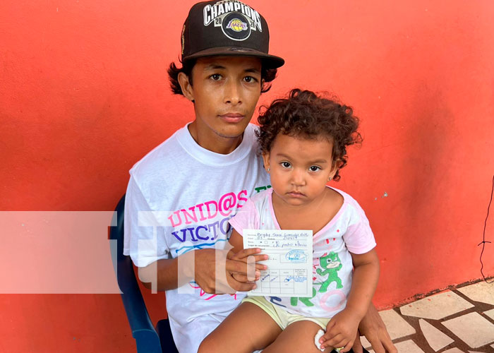 Acercan la vacuna contra la COVID-19 a pobladores del barrio Adolfo Reyes, Managua