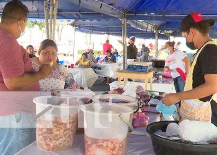 Plaza Soberanía, un espacio en Managua para los amantes del marisco