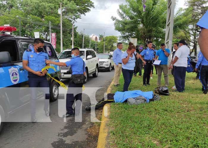 Mortal accidente de tránsito en la Rotonda Jean Paul Genie, Managua