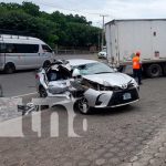 Brutal accidente en carretera Nueva a León deja vehículo reducido a chatarra