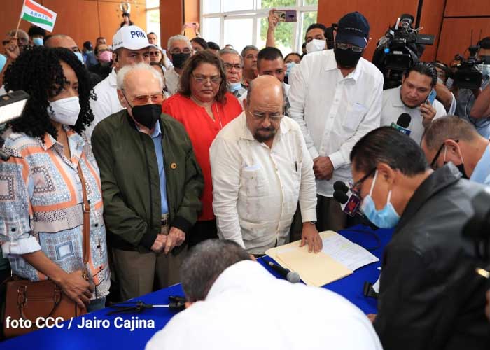 Inscripción de la Alianza FSLN Unidad Nicaragua Triunfa en el CSE