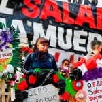 En Argentina trabajadores protestan por la "agonizante" caía del salario