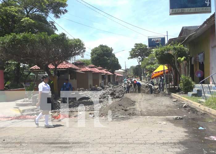 Avanza la construcción de calzada en Altagracia, Ometepe