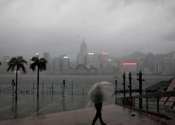 En alerta China por fuertes aguaceros antes llegada del tifón Ma-on