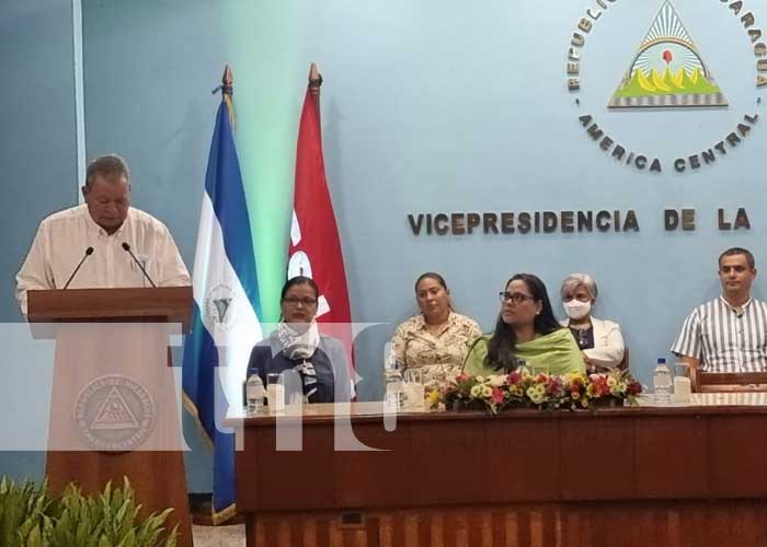 Conferencia de prensa del CONICYT en Nicaragua 