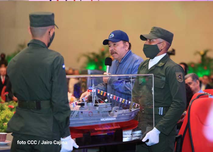 Presidente Daniel Ortega, en acto por los 42 años de la Fuerza Naval de Nicaragua