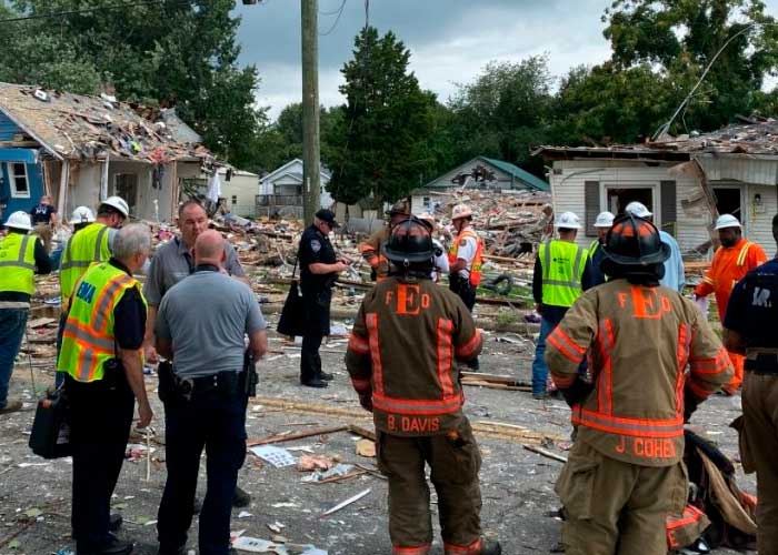 Al menos tres muertos y 39 casas dañadas tras brutal explosión en Indiana