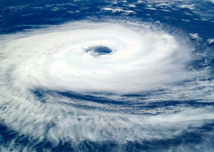 ¡Alerta! Siniestro tifón Hinnamnor se desplaza al sur de Japón