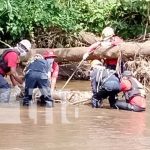 Encuentran cuerpo de hombre que lo arrastró la corriente en Telica, León