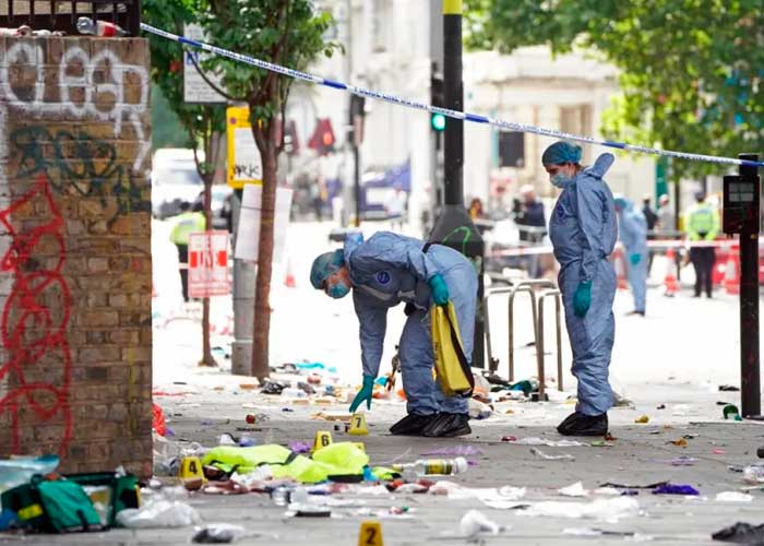 Muere apuñalado rapero durante el carnaval de Notting Hill, en Londres