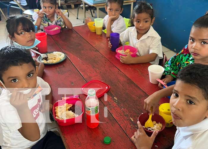 Merienda escolar para colegios en Ciudad Sandino