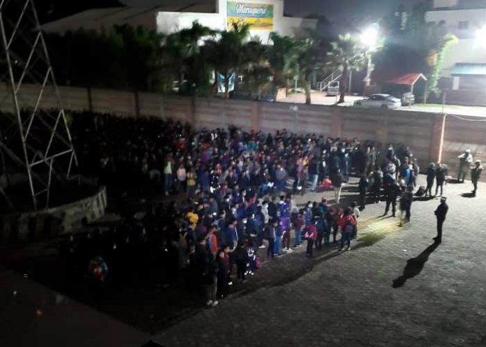 Llamada anónima vende a más de 600 migrantes en Puebla, México